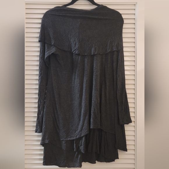 Kensie- Grey Handkerchief Long-Sleeve Tunic Top - Picture 2 of 4